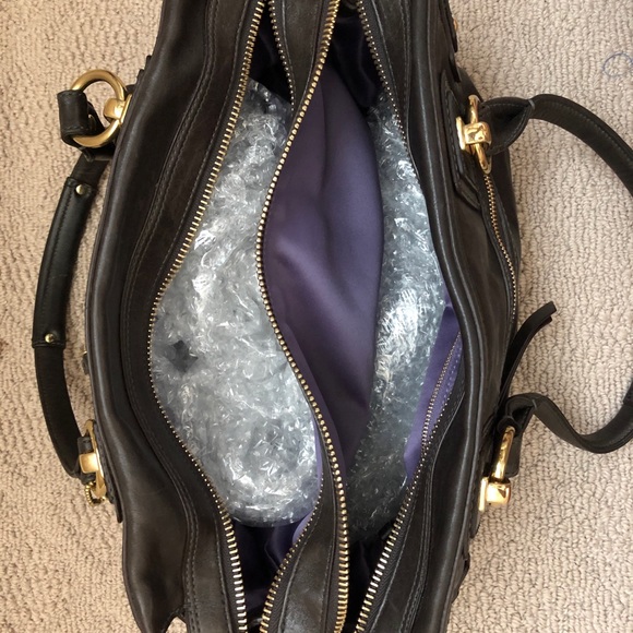 Coach purse - Picture 4 of 4